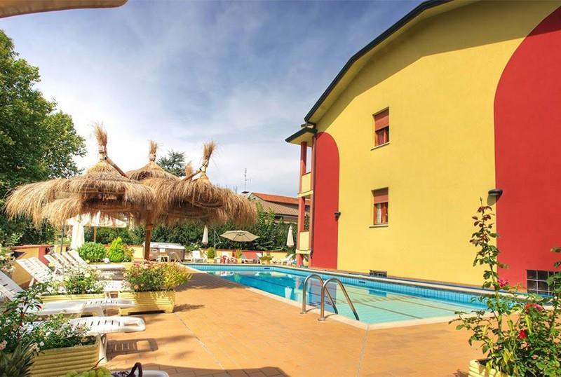 Hotel Residence Elisabetta Cesenatico Exterior foto
